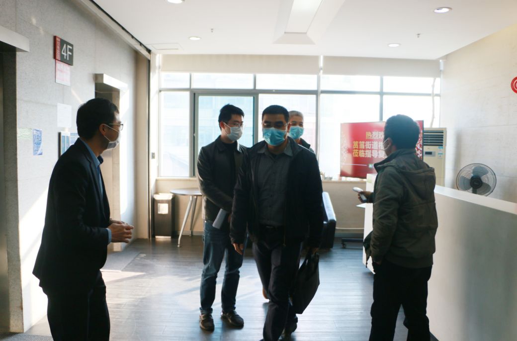 多志成城，携手抗疫 | 筼筜街路主任苏克一行光临J9集团领导复工情况